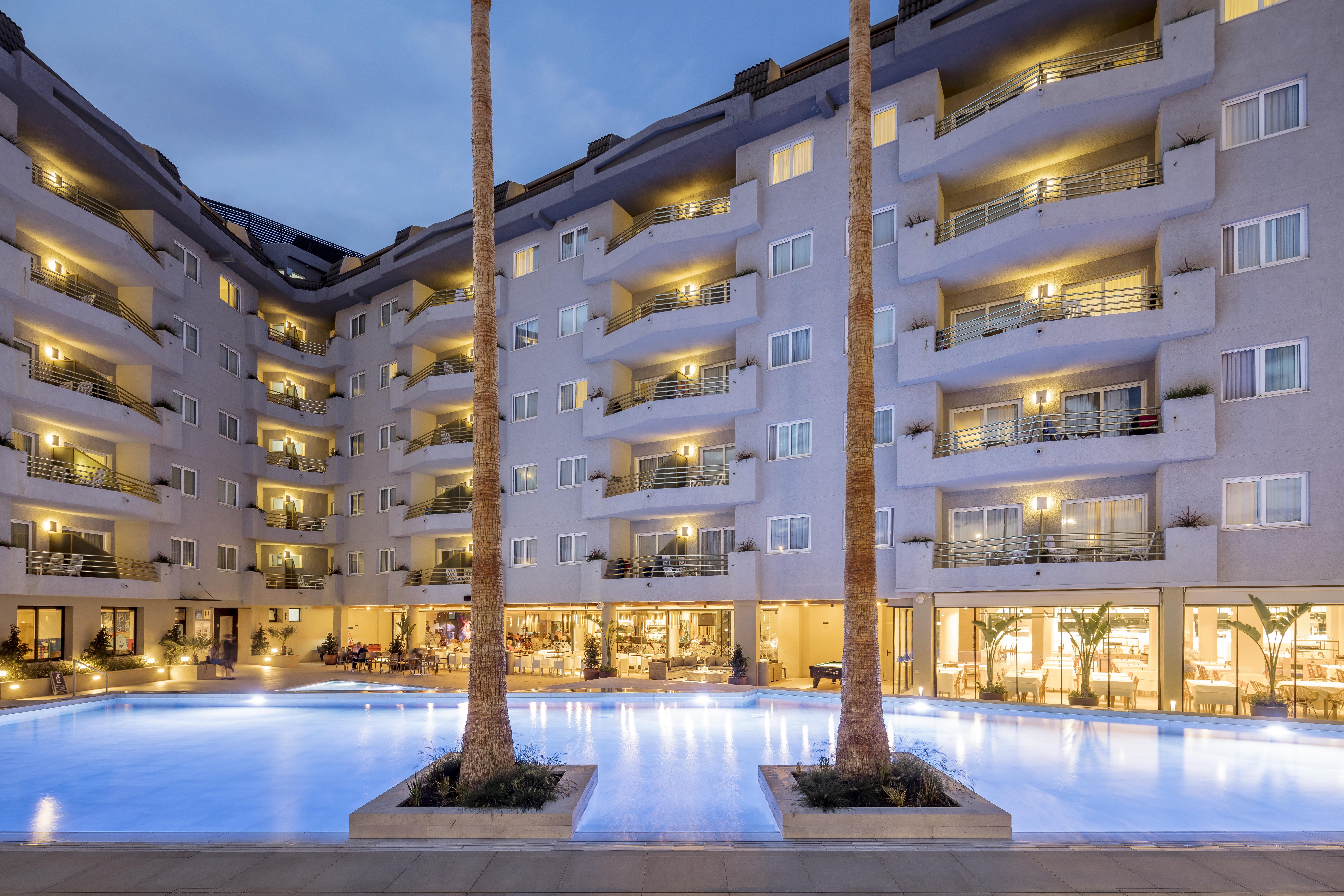Aqua The Breeze (adults Only +18) Hotel Santa Susanna